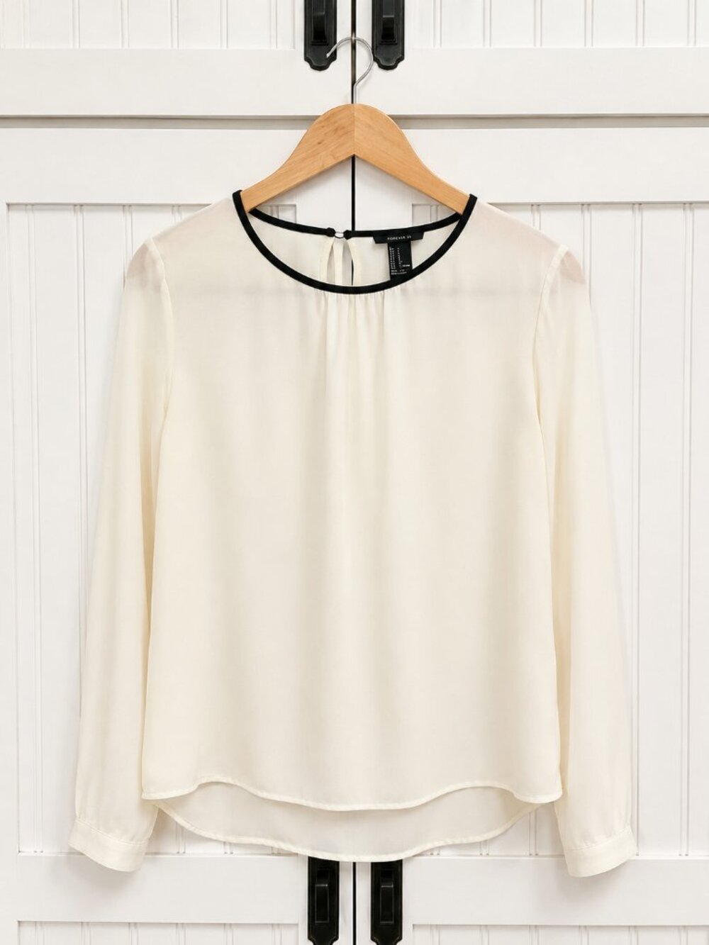 Forever 21 Ivory Sheer Long Sleeve Blouse Black Trim Size Large